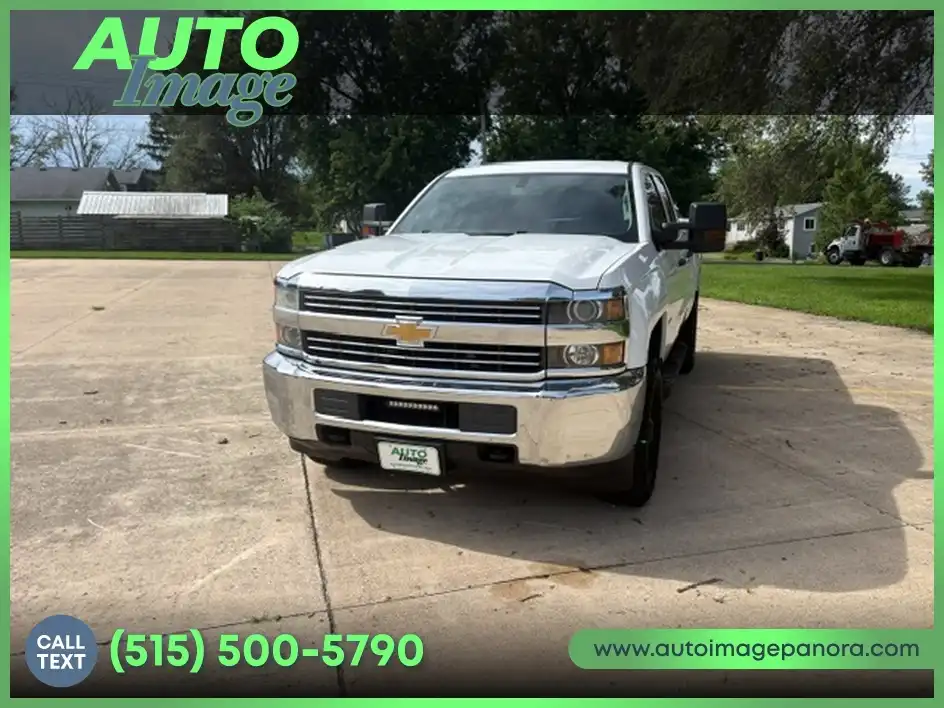 2016 Chevrolet Silverado HD Work Truck 4WD Double Cab Standard Box's photo