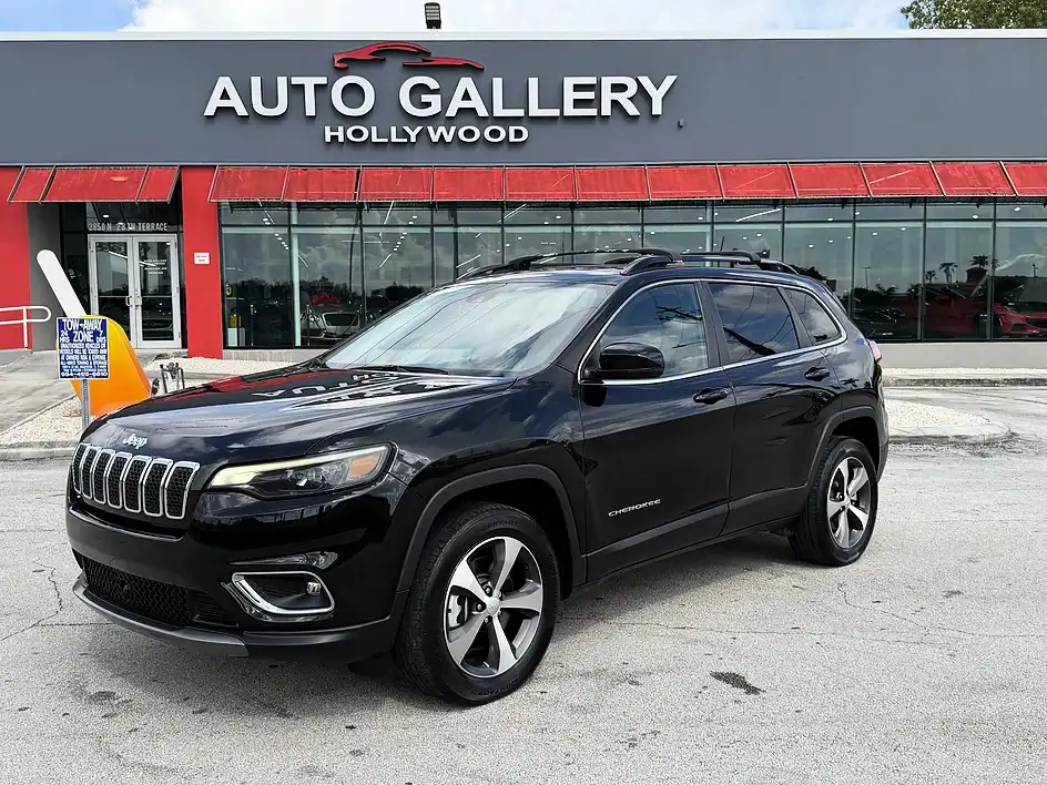 2022 Jeep Cherokee Limited 4X4's photo