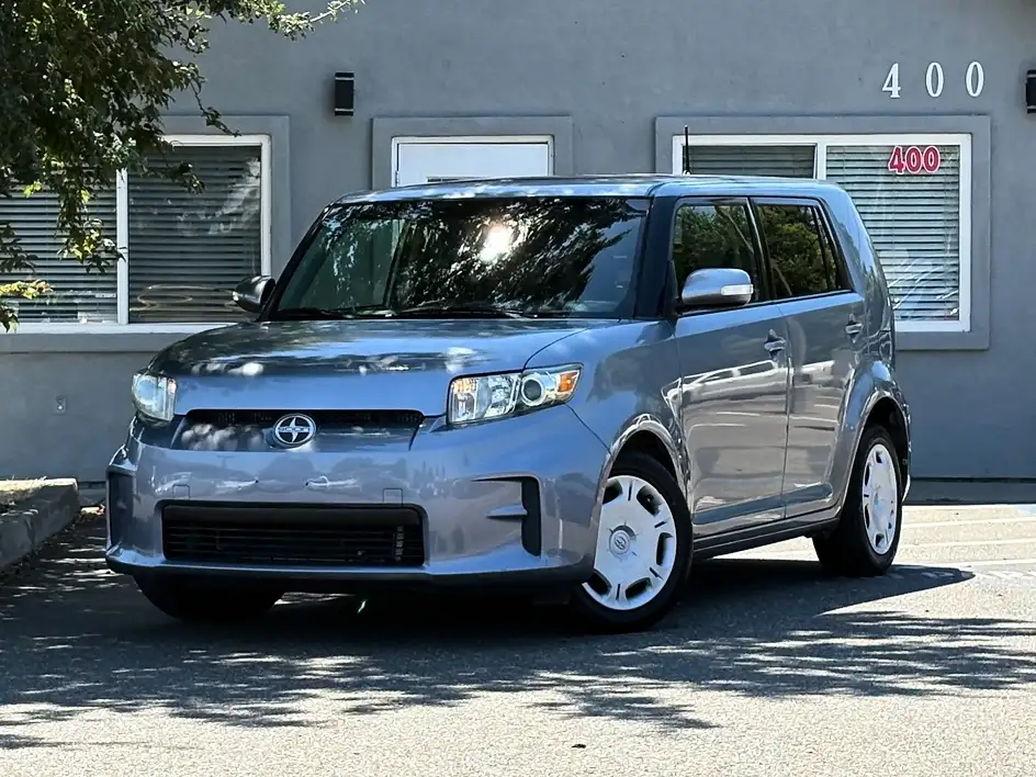 2012 Scion xB AT's photo