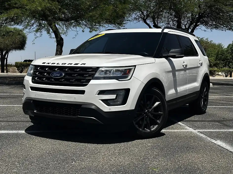 2017 Ford Explorer XLT FWD's photo