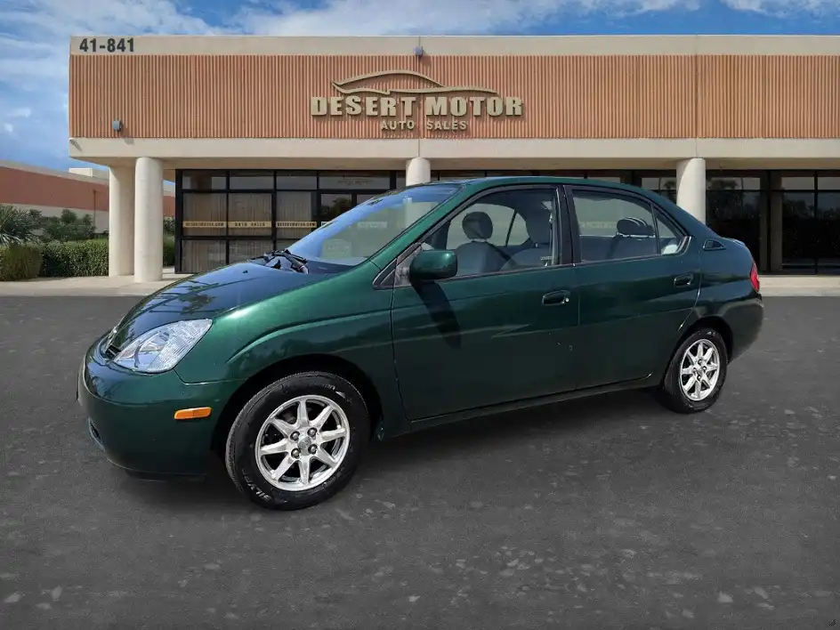 2002 Toyota Prius Base's photo