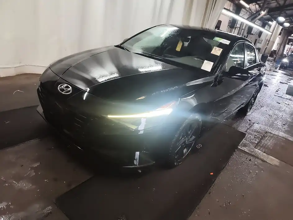 2022 Hyundai Elantra 2.0 SEL IVT's photo