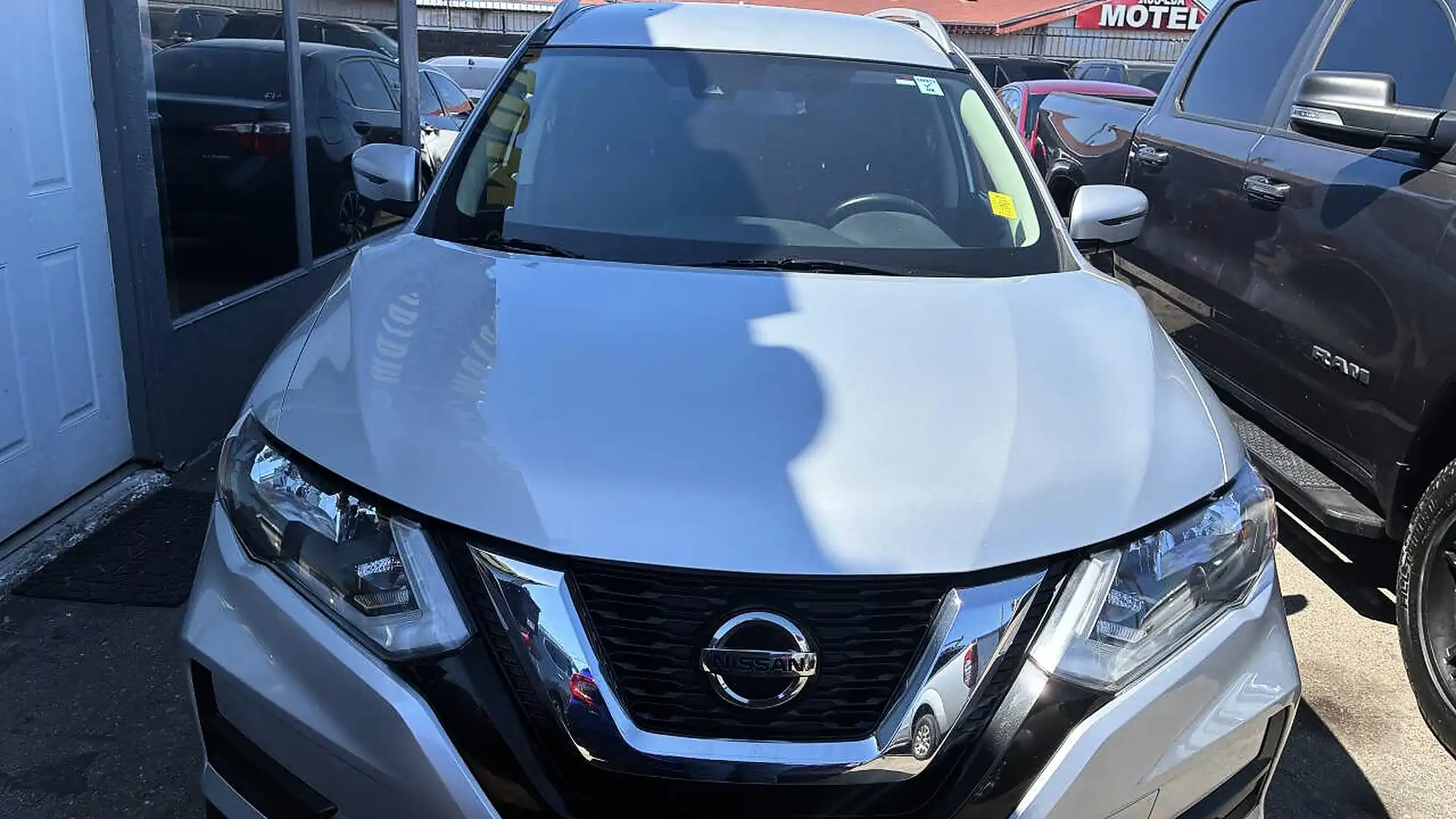 2019 Nissan Rogue S FWD's photo