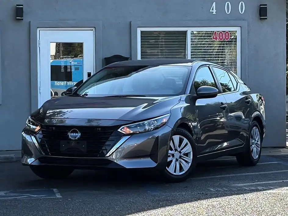 2025 Nissan Sentra S CVT's photo