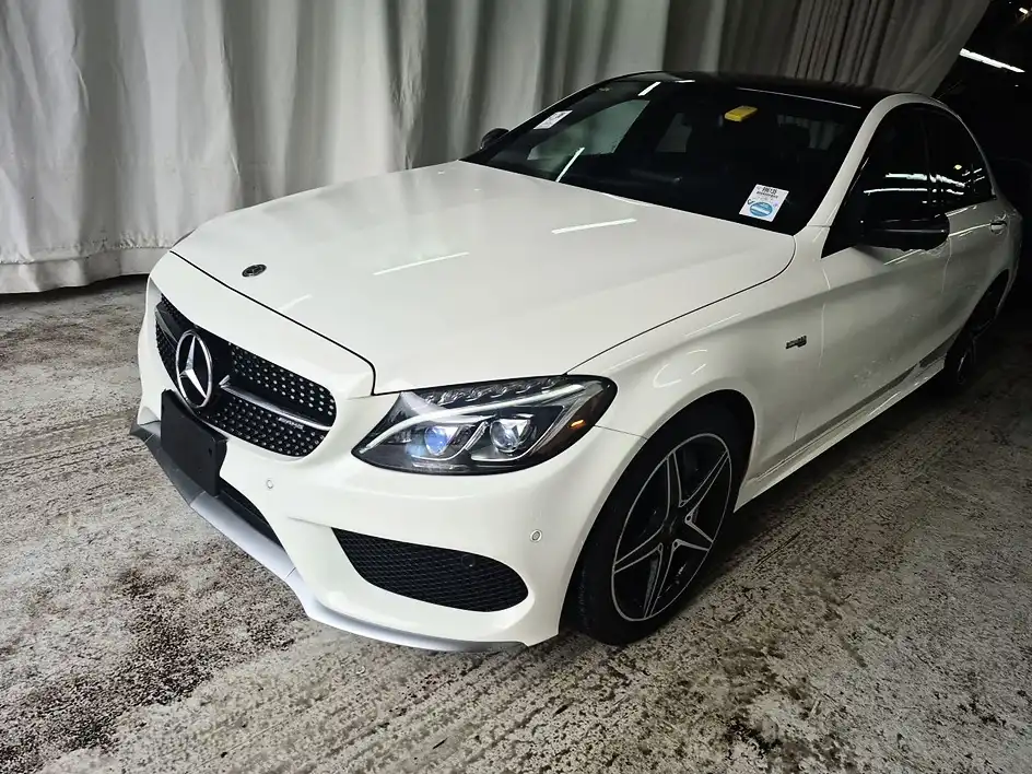 2018 Mercedes-Benz C-Class AMG C43 4MATIC's photo