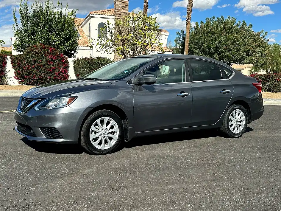2019 Nissan Sentra SV CVT's photo