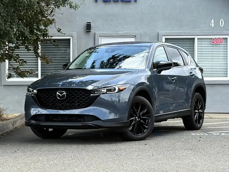 2023 Mazda CX-5 S Carbon Edition Auto AWD's photo