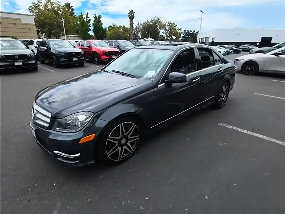2013 Mercedes-Benz C-Class C350 Sport's photo