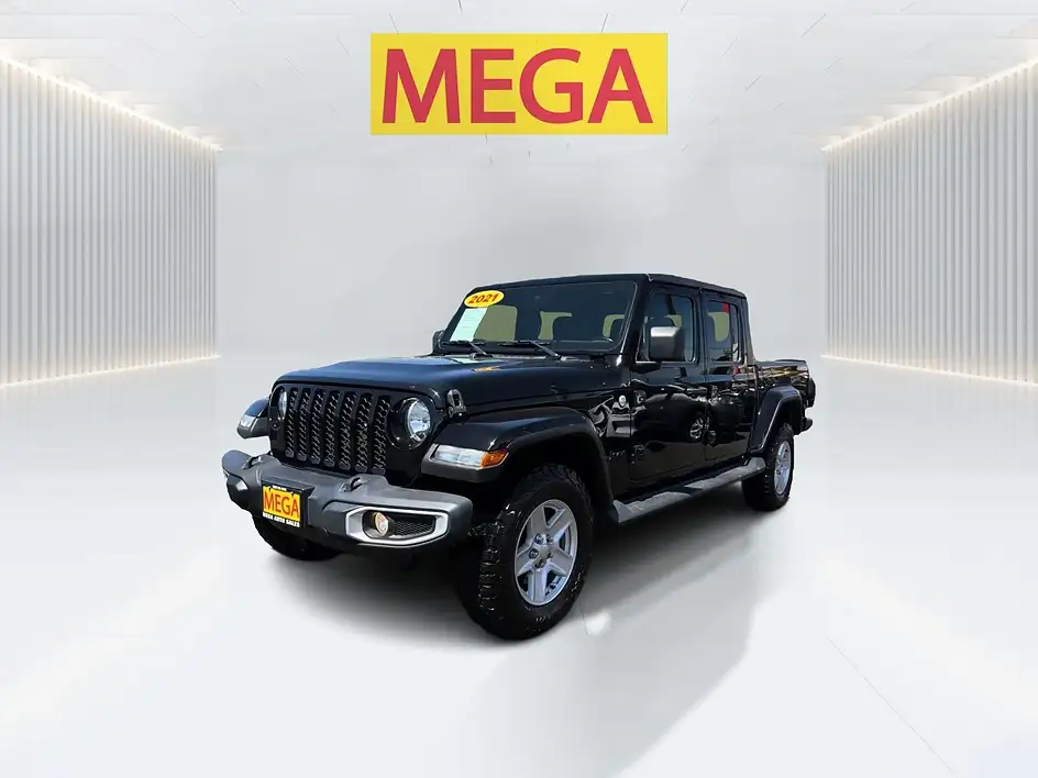 2021 Jeep Gladiator Sport S's photo