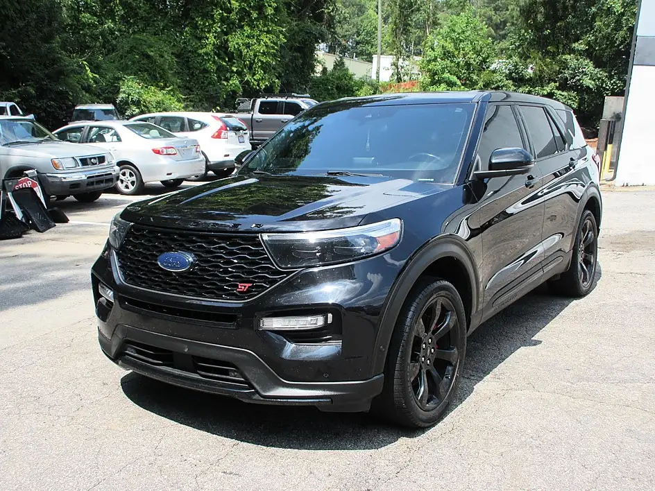 2022 Ford Explorer ST 4WD photo 1