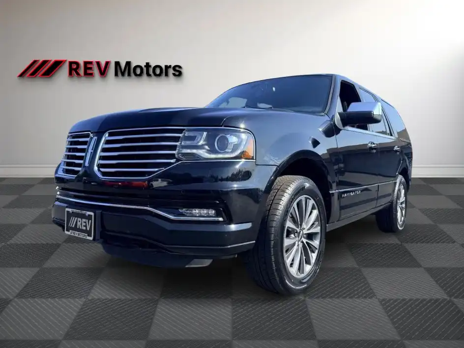 2017 Lincoln Navigator Reserve's photo