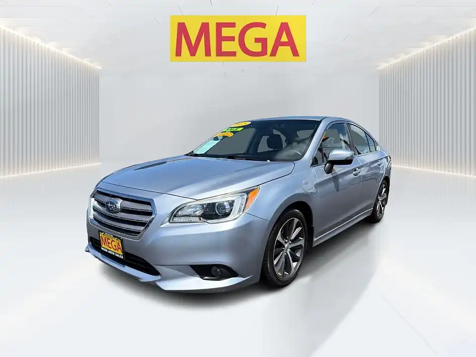 2015 Subaru Legacy 3.6R Limited AT's photo