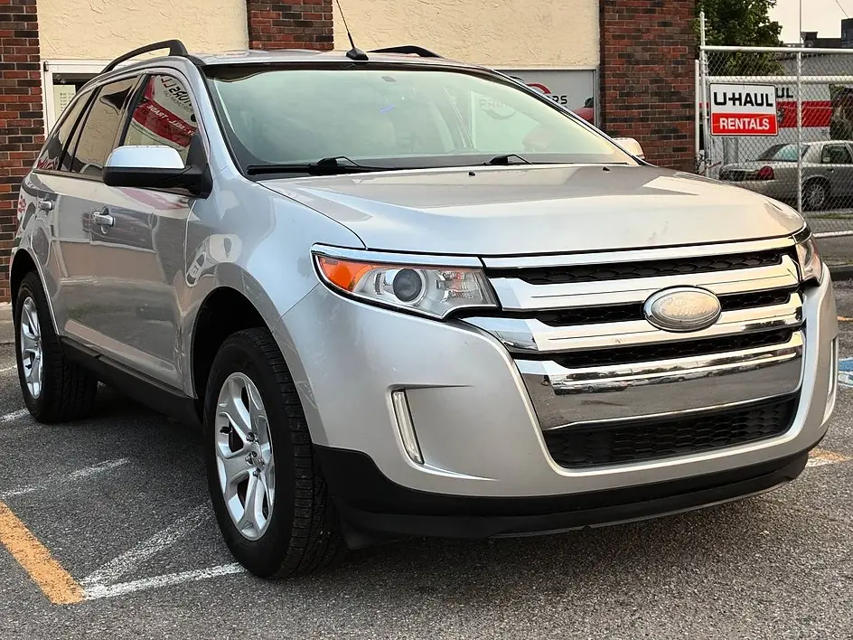 2012 Ford Edge SEL photo 3