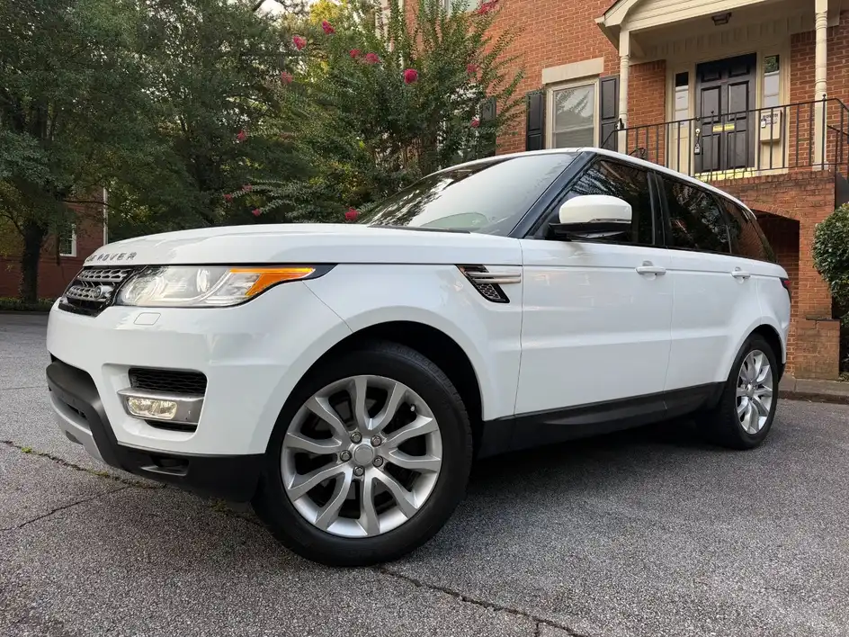 2016 Land Rover Range Rover Sport's photo
