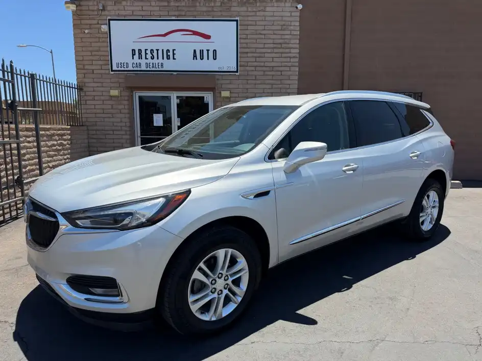 2020 Buick Enclave Essence's photo