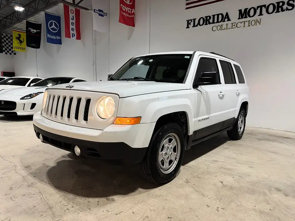 2016 Jeep Patriot Sport's photo