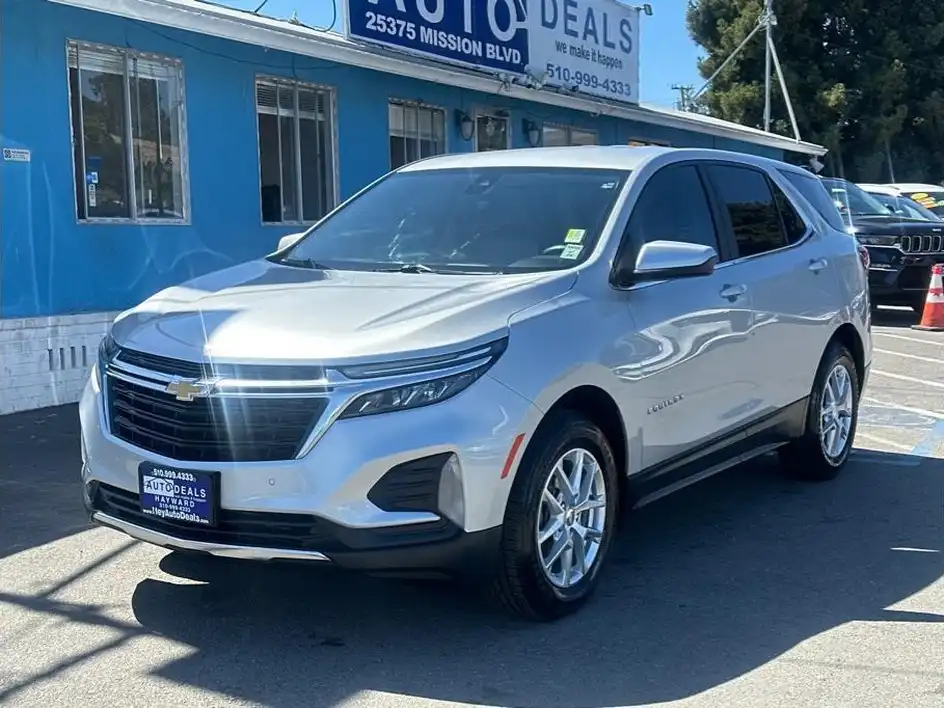 2022 Chevrolet Equinox AWD 2FL's photo