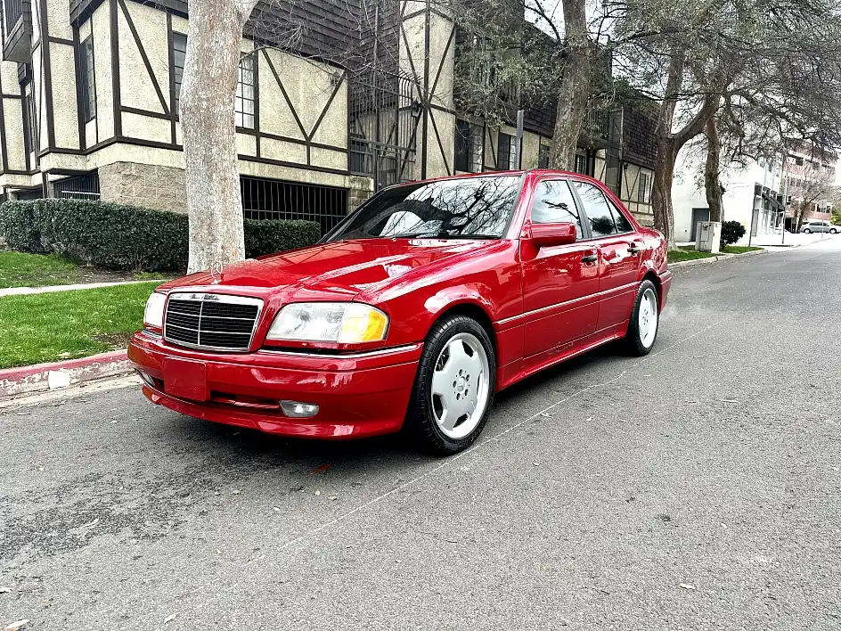 1995 Mercedes-Benz C-Class's photo