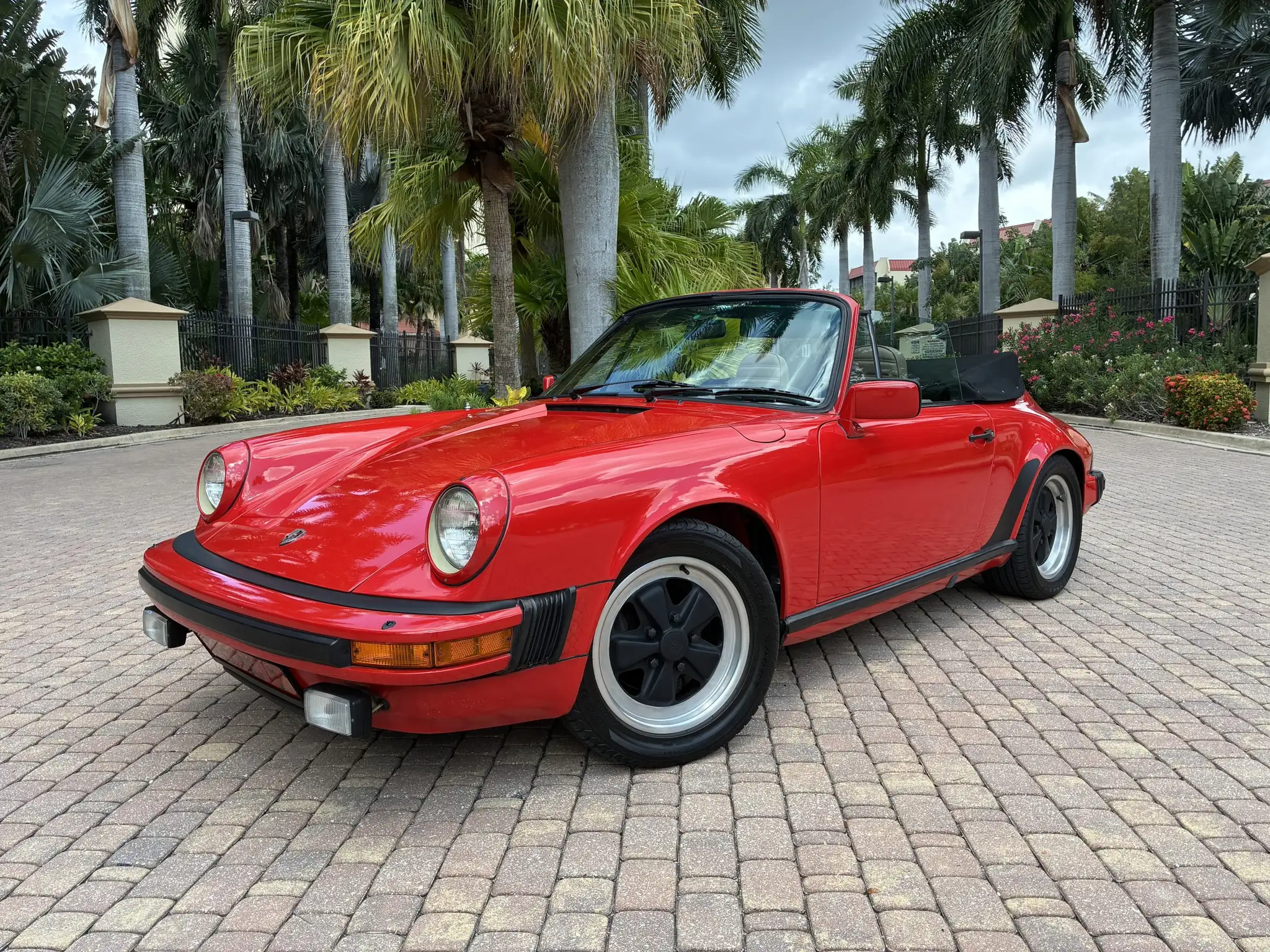 1983 Porsche 911's photo