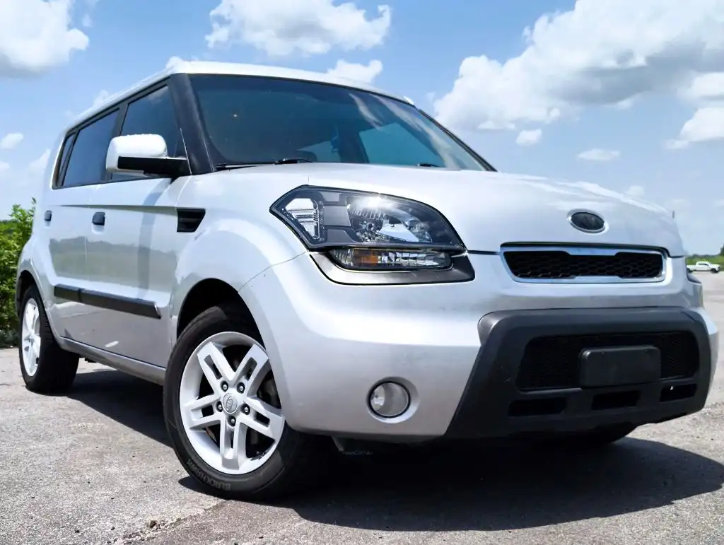 2010 Kia Soul ! 2.0L AT's photo