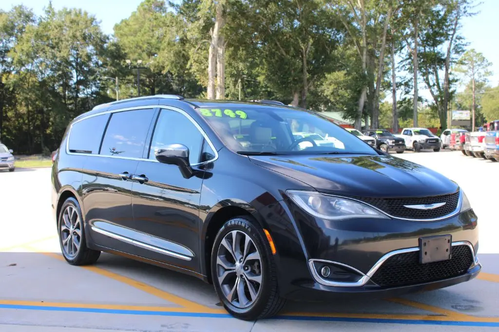 Vehicle Image 1