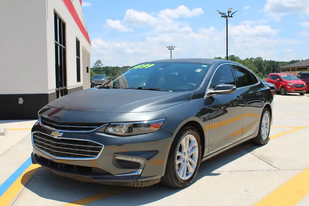 2016 Chevrolet Malibu 1LT's photo