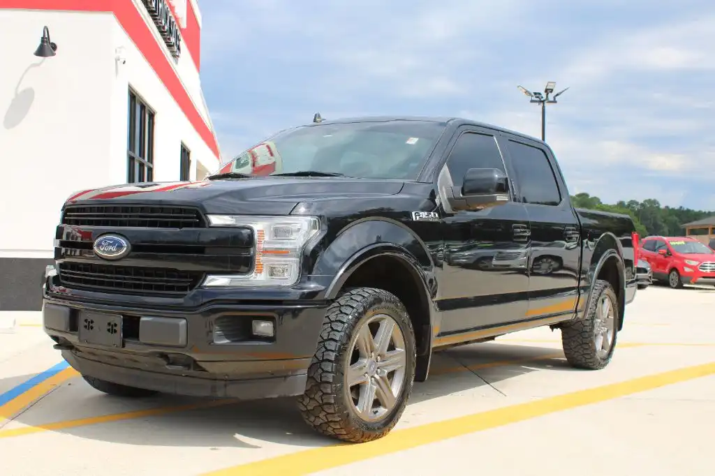 2020 Ford F-150 Lariat 4x4 SuperCrew 5-1/2 Box's photo