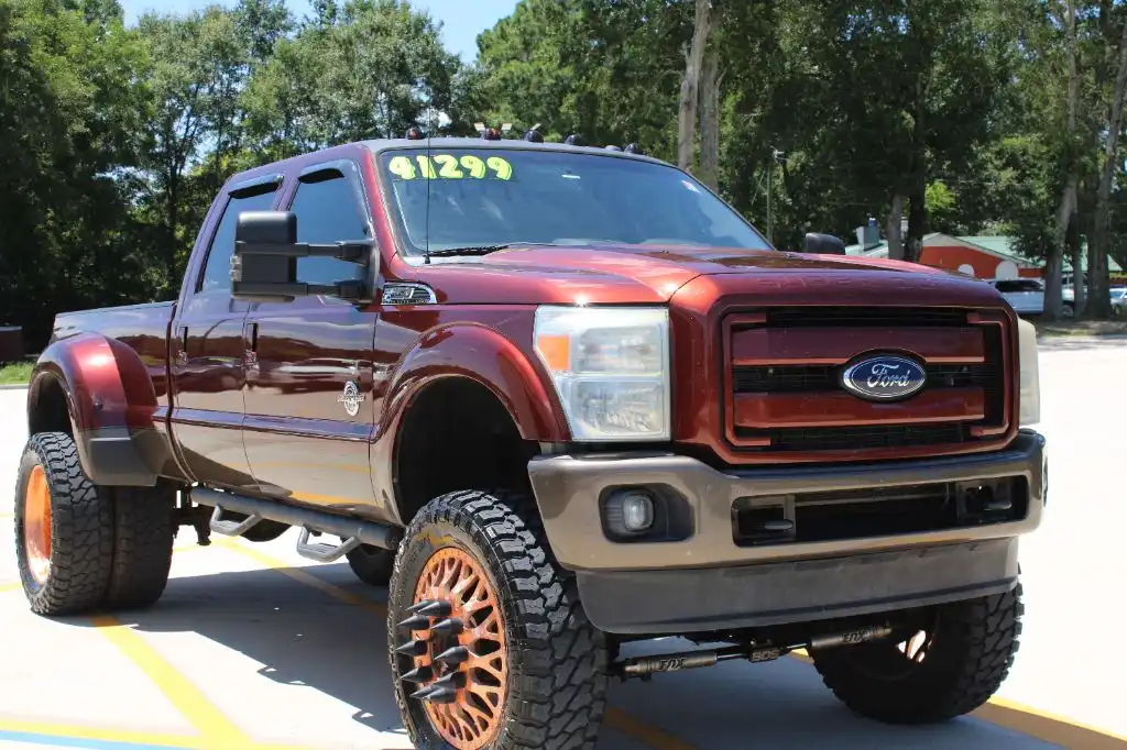 2016 Ford F-350 Lariat 4x4 Crew Cab 8' Box DRW's photo