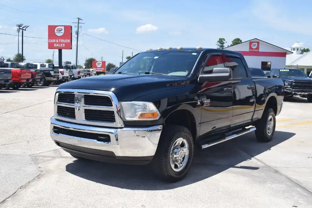 2012 RAM 2500 ST 4X4 Crew Cab SWB's photo