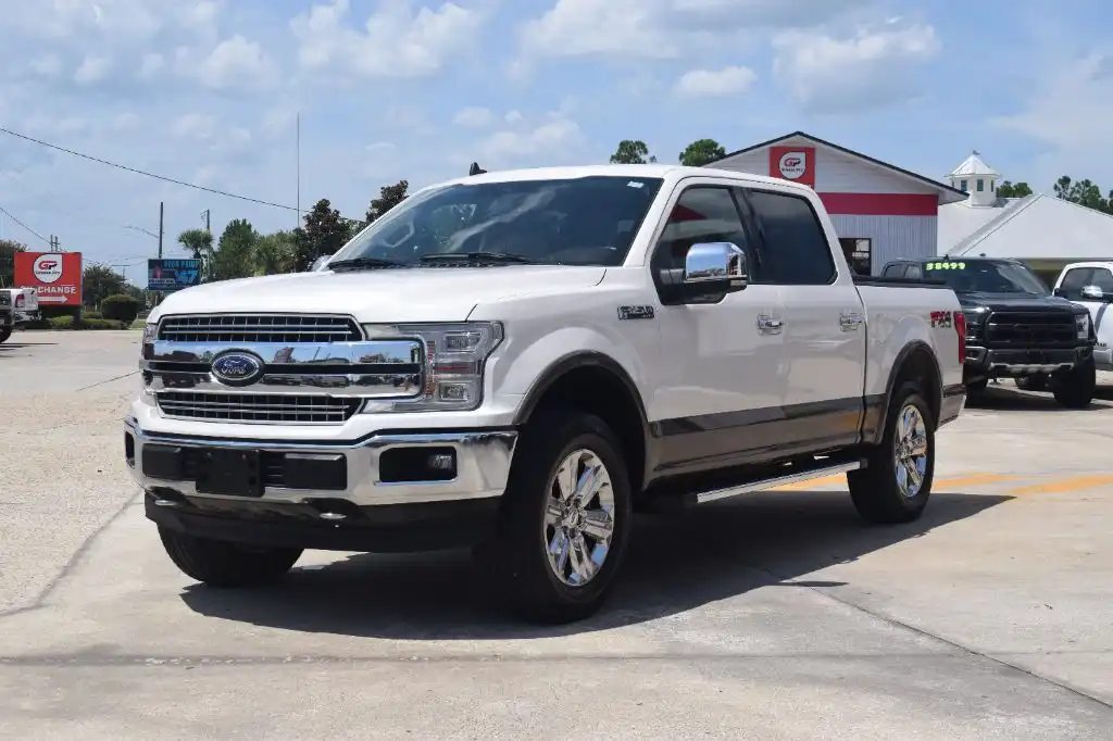 2019 Ford F-150 Lariat 4x4 SuperCrew 5-1/2 Box's photo