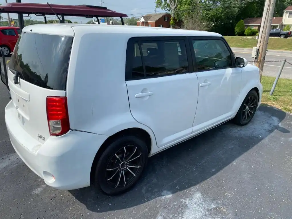 2012 Scion xB AT's photo