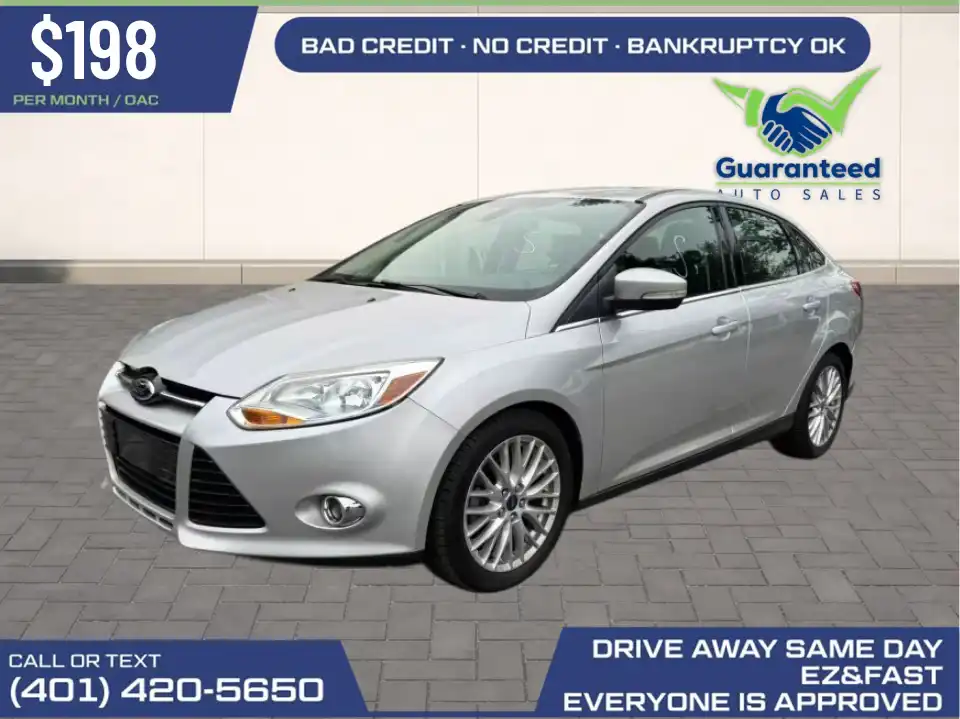 2012 Ford Focus SEL Sedan's photo