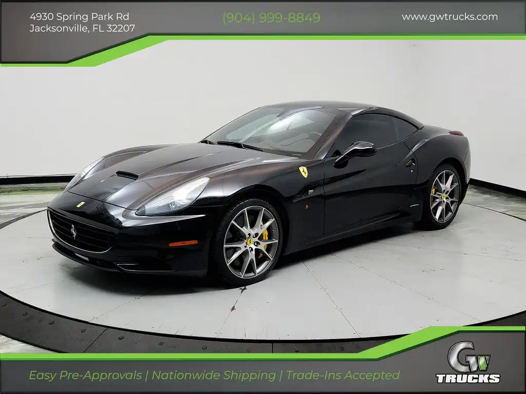 2010 Ferrari California Base's photo