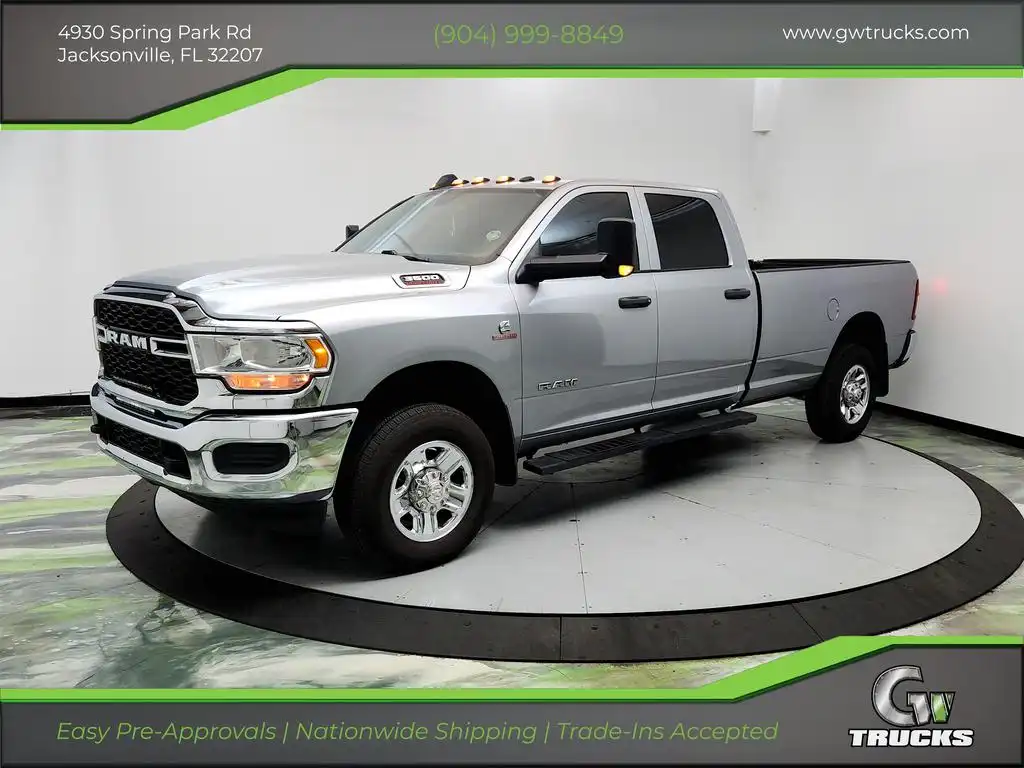 2021 RAM 3500 Tradesman 4X4 Crew Cab LWB's photo