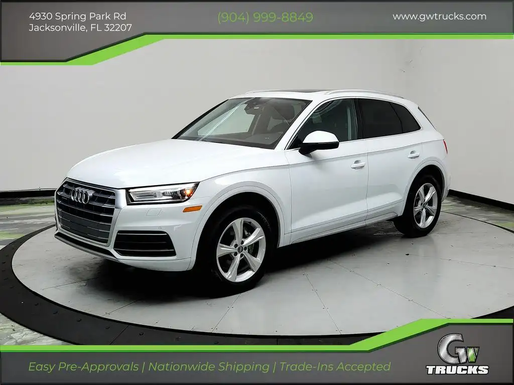 2020 Audi Q5 45 quattro S tronic Premium's photo