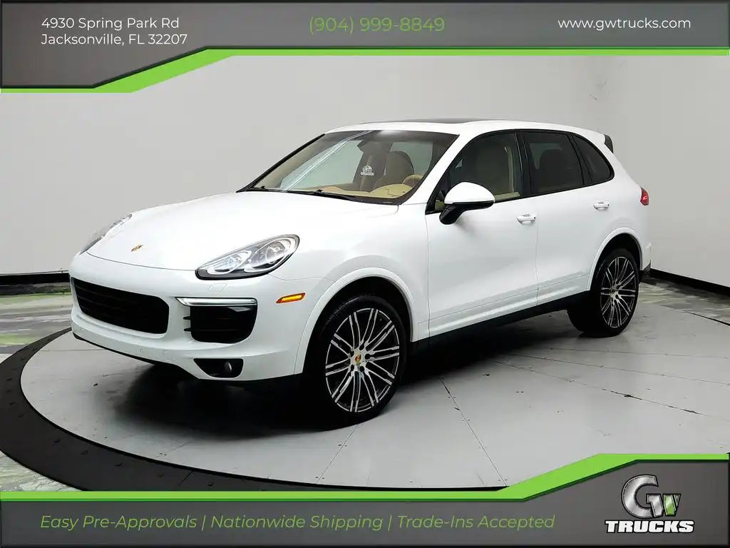 2017 Porsche Cayenne Platinum Edition's photo