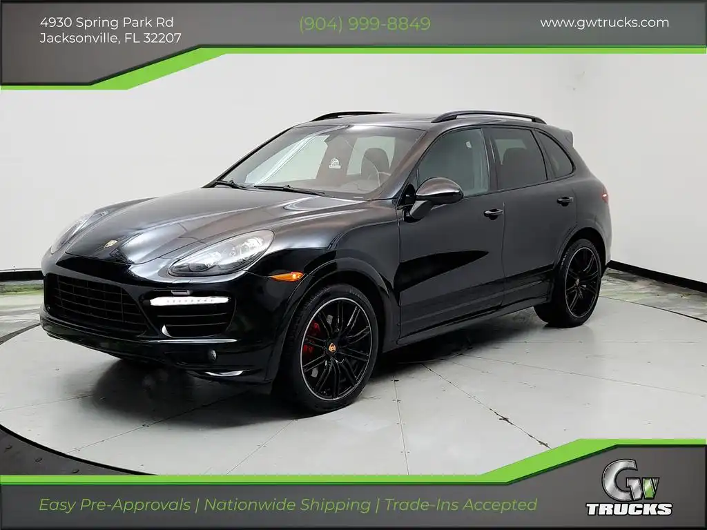 2013 Porsche Cayenne GTS's photo