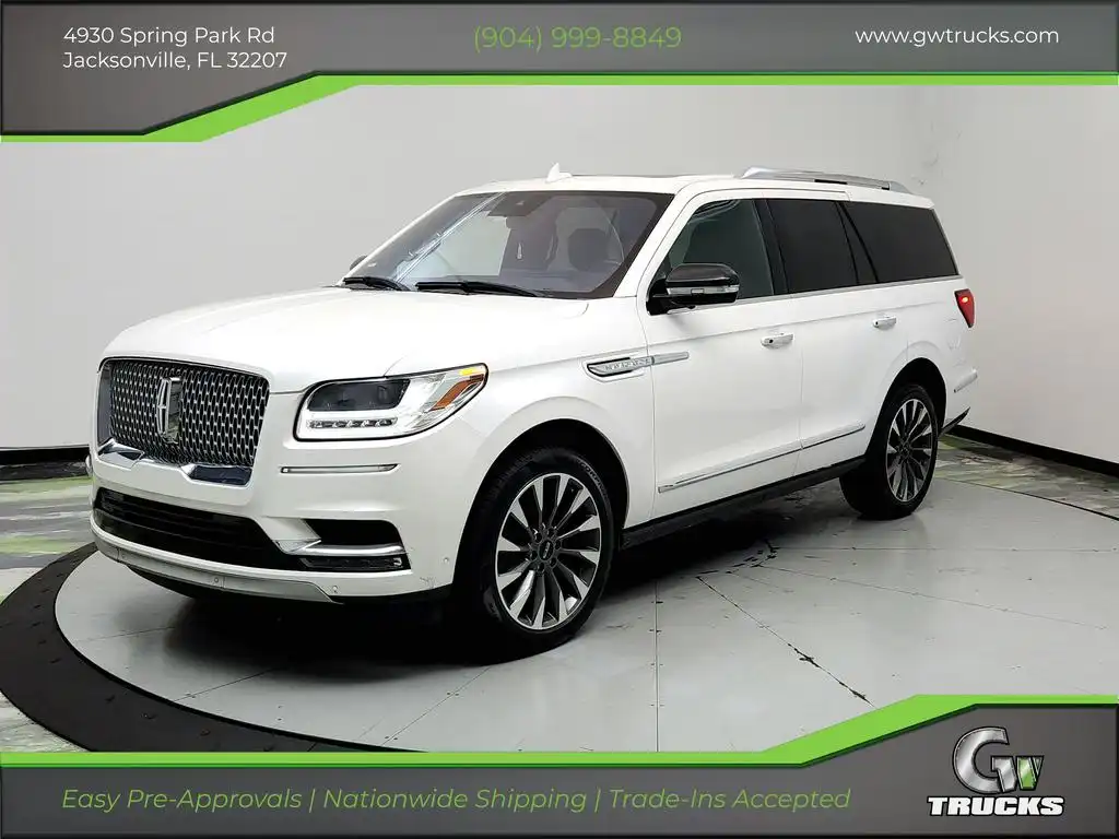 2019 Lincoln Navigator Select's photo