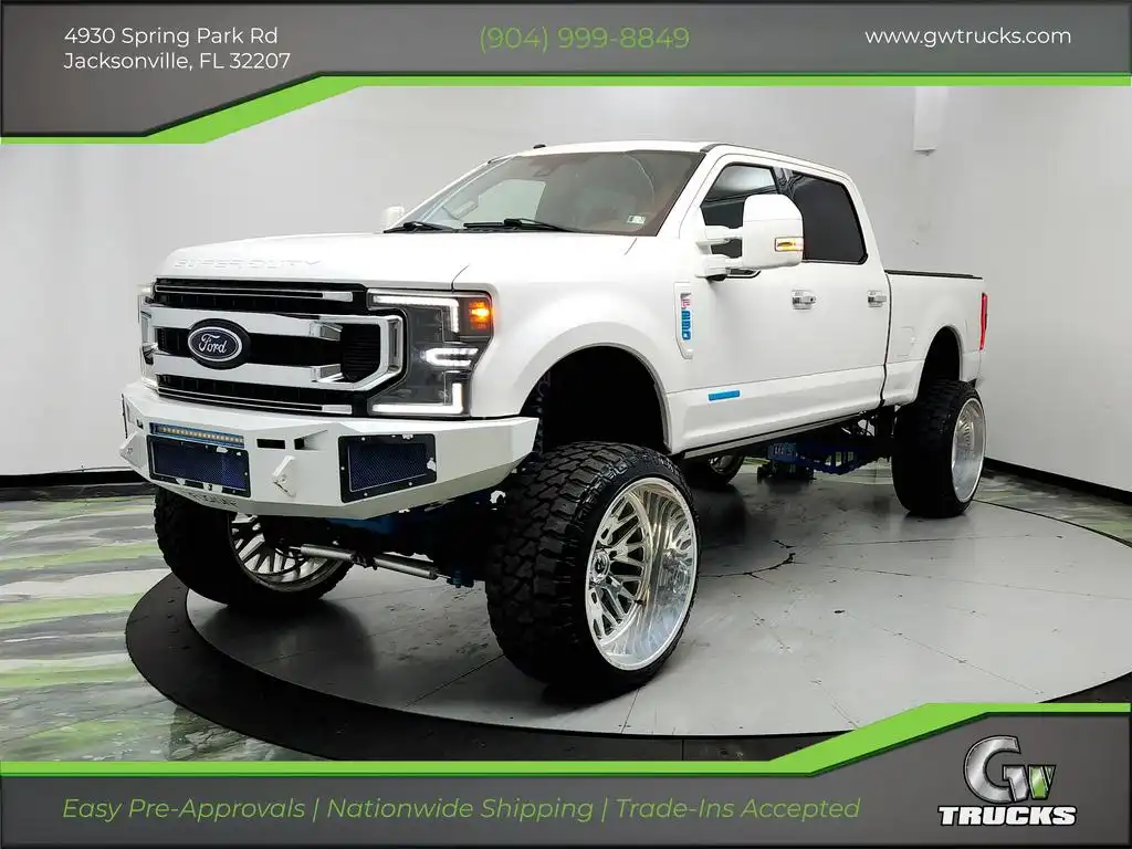 2017 Ford F-250 Platinum 4x4 Crew Cab 8' Box's photo