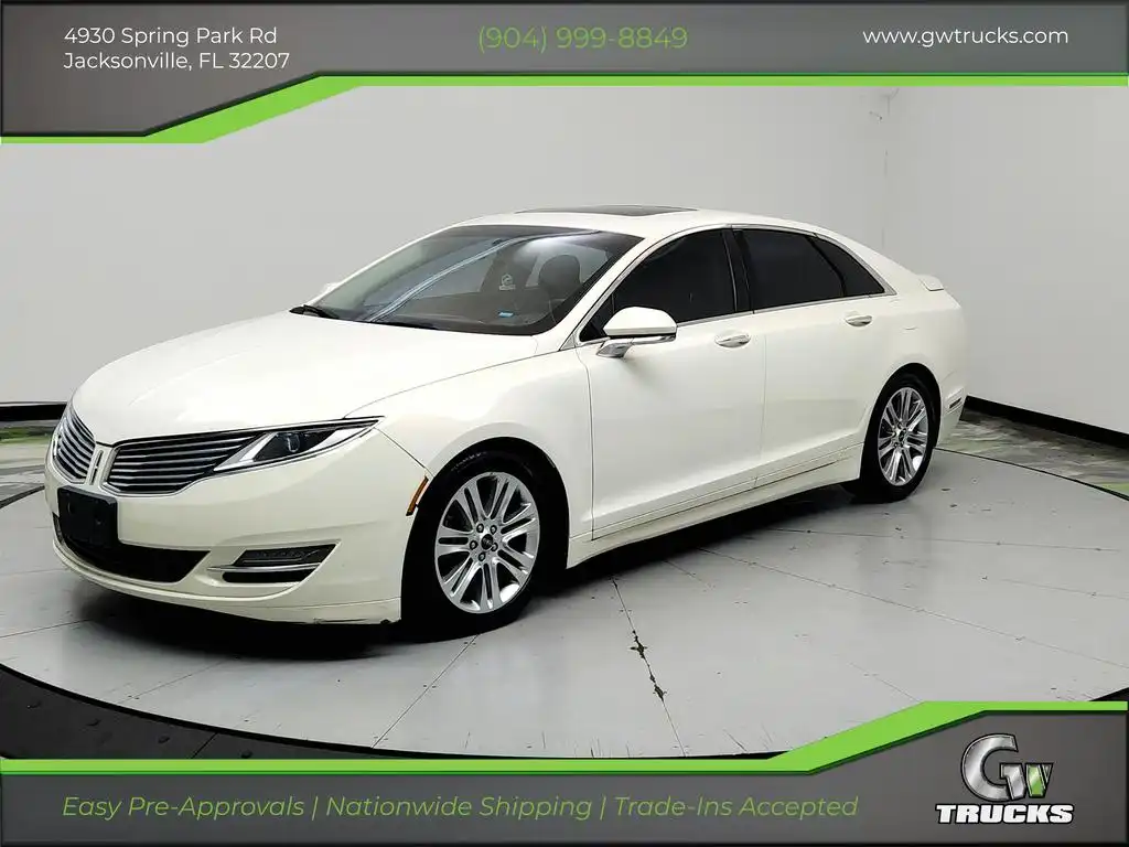2013 Lincoln MKZ Front Wheel Drive's photo