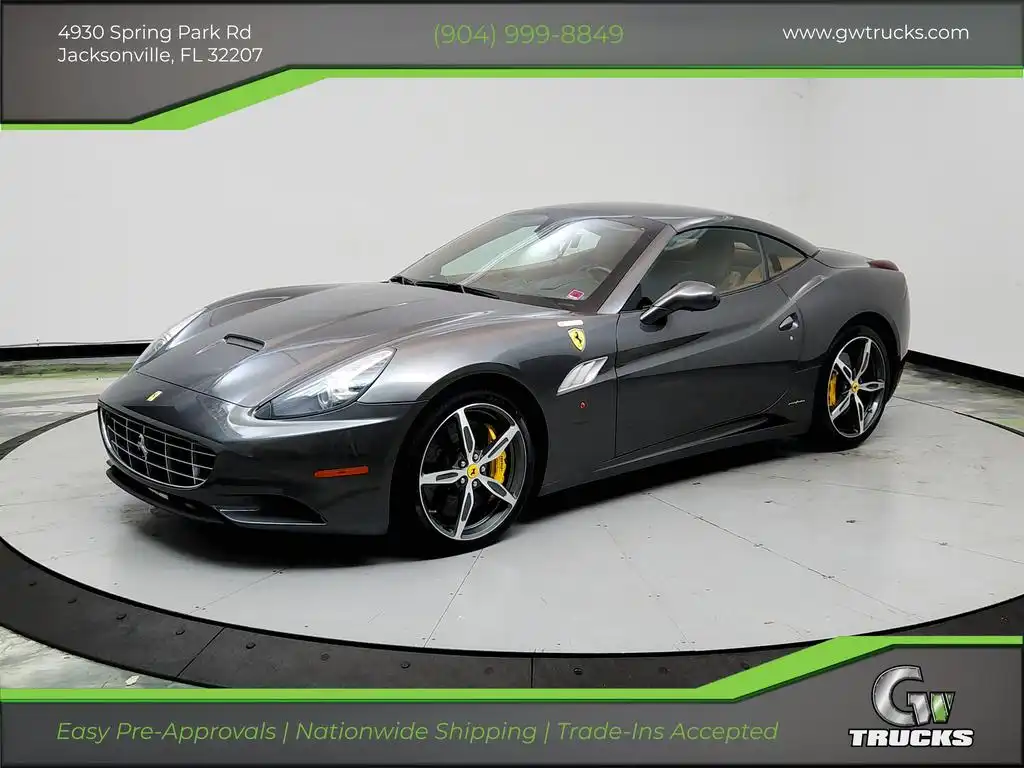 2013 Ferrari California Base's photo