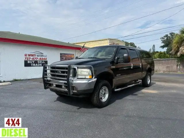 2003 Ford F-250 Lariat 4x4 Crew Cab SWB's photo