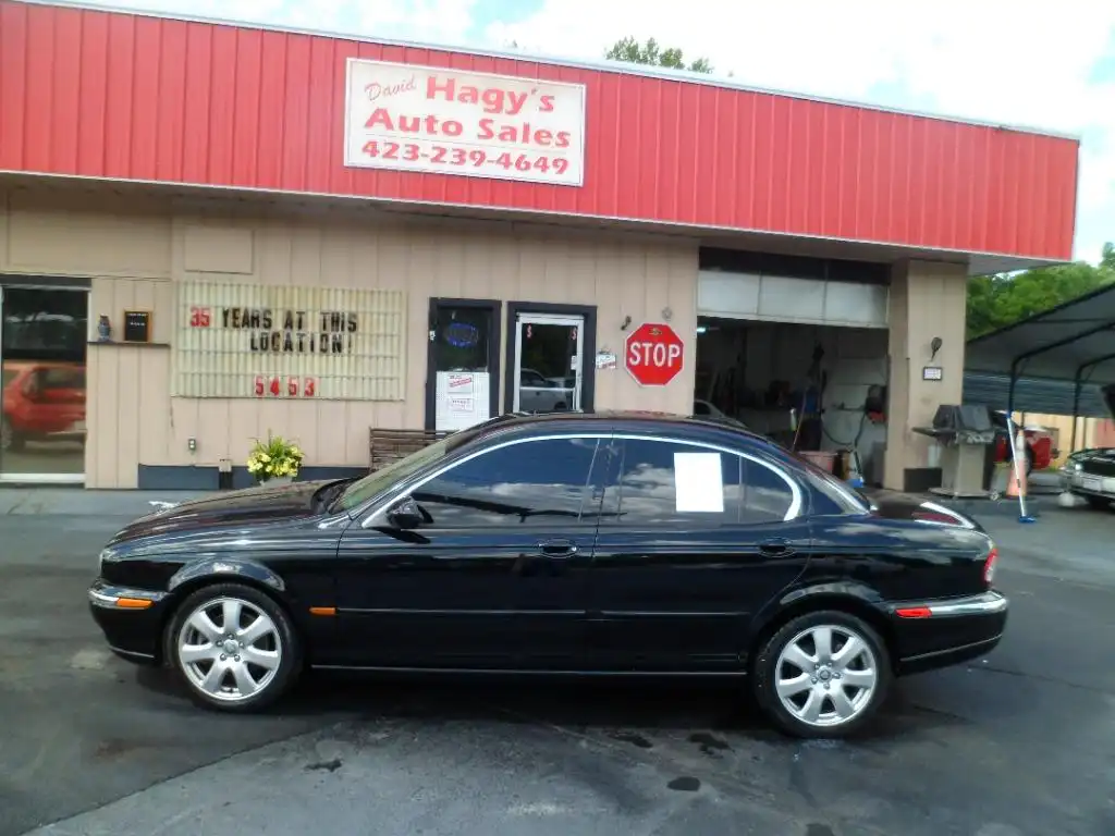 2004 Jaguar X-Type 3.0's photo