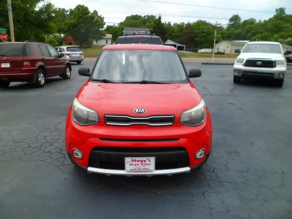 2017 Kia Soul 2.0L + 6 A/T's photo