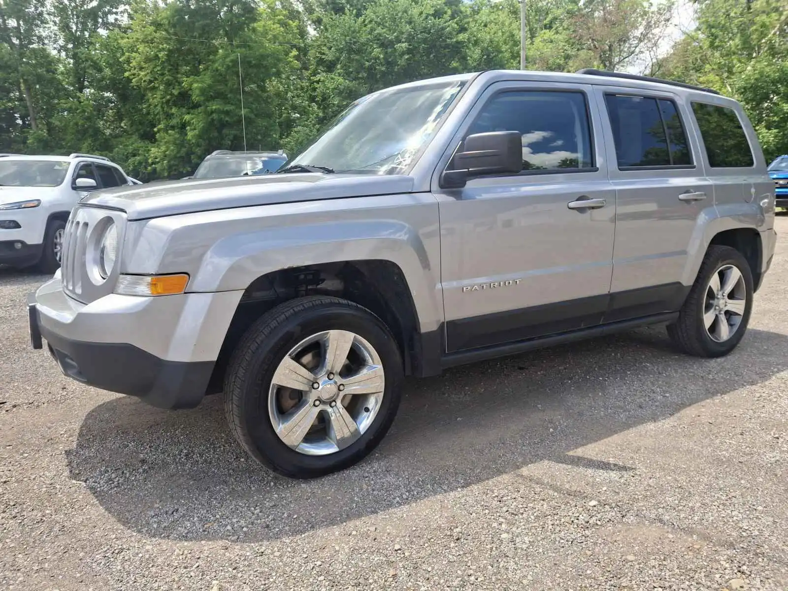 2016 Jeep Patriot Latitude's photo