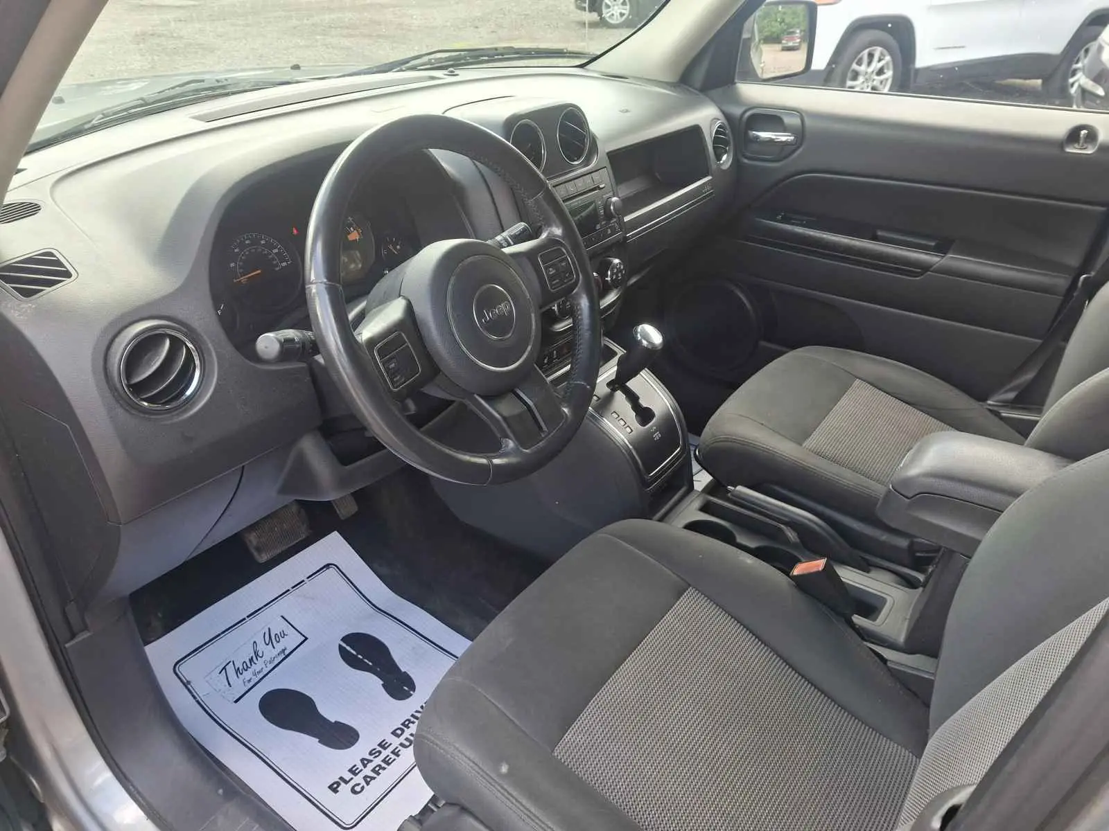 2016 Jeep Patriot Latitude photo 5