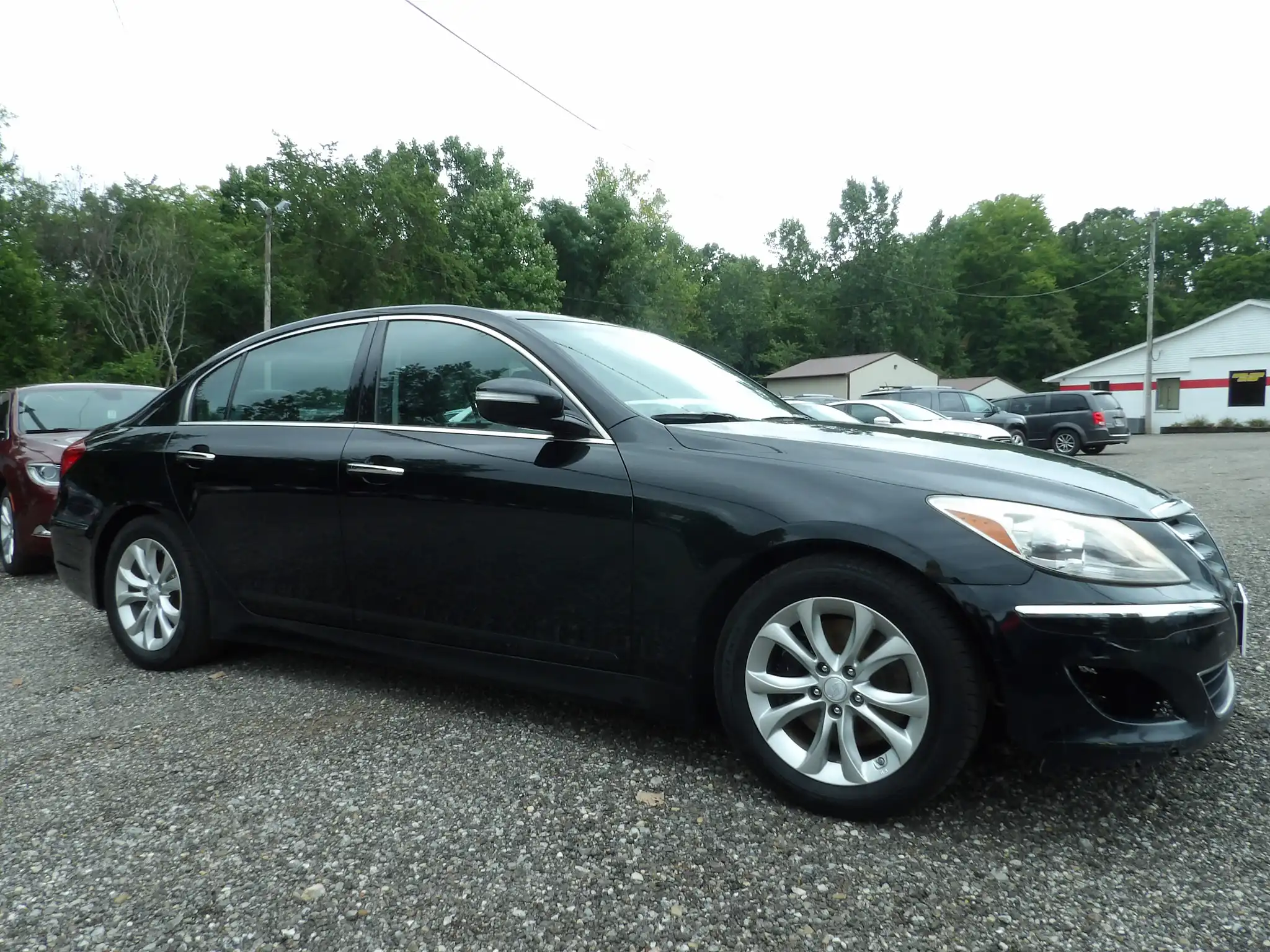 2013 Hyundai Genesis 3.8's photo