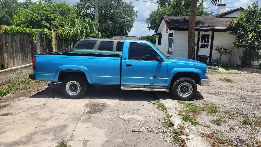 1994 GMC Sierra SL C/K2500's photo