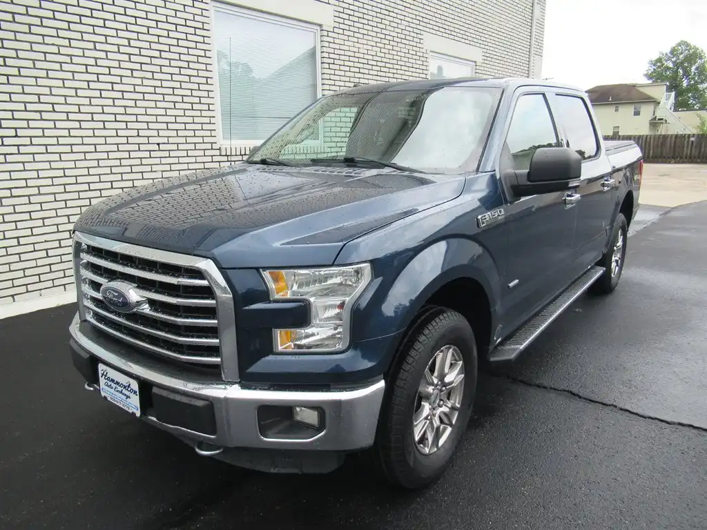 2015 Ford F-150 XLT 4x4 SuperCrew 145-in's photo