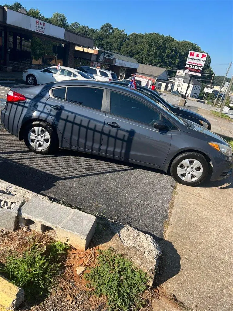 2016 Kia Forte LX Auto photo 3